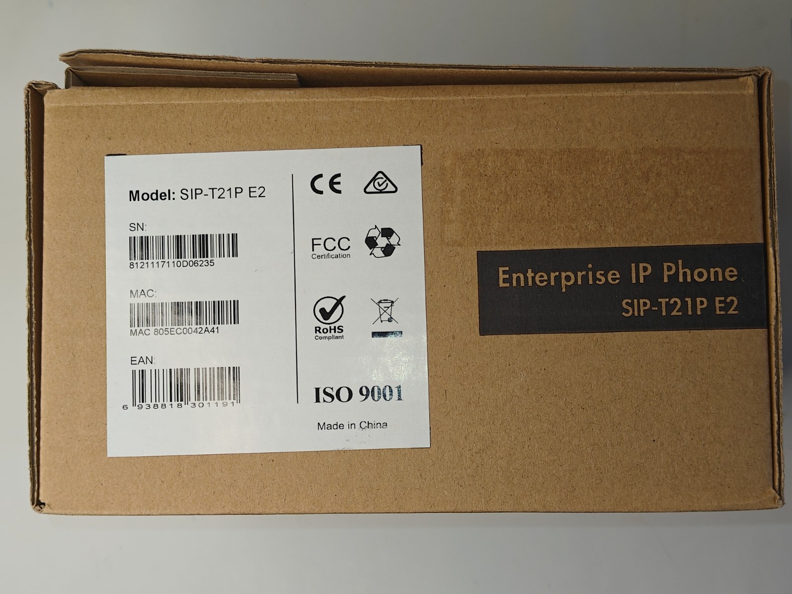 Yealink SIP-T21P E2 2-Line Enterprise IP VoIP Phone PoE + Power Adapter CIB